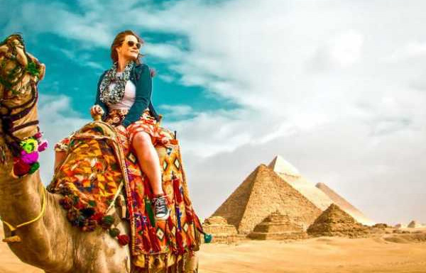 A Private Day Tour from Hurghada to the Cairo and the Pyramids and Grand Egyptain museum
